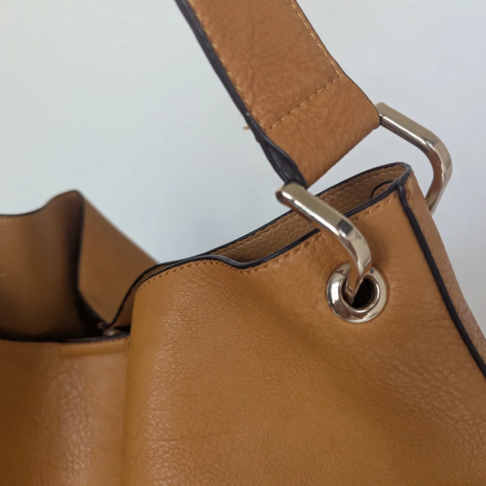 Tan Camel Unbranded Large Tote Hobo Bag‎